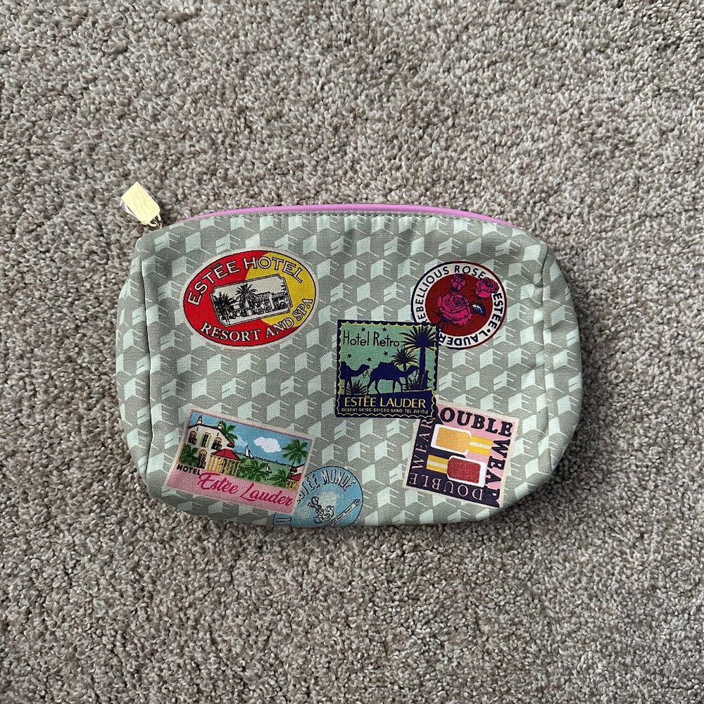 NEW estée lauder travel makeup bag 🤍